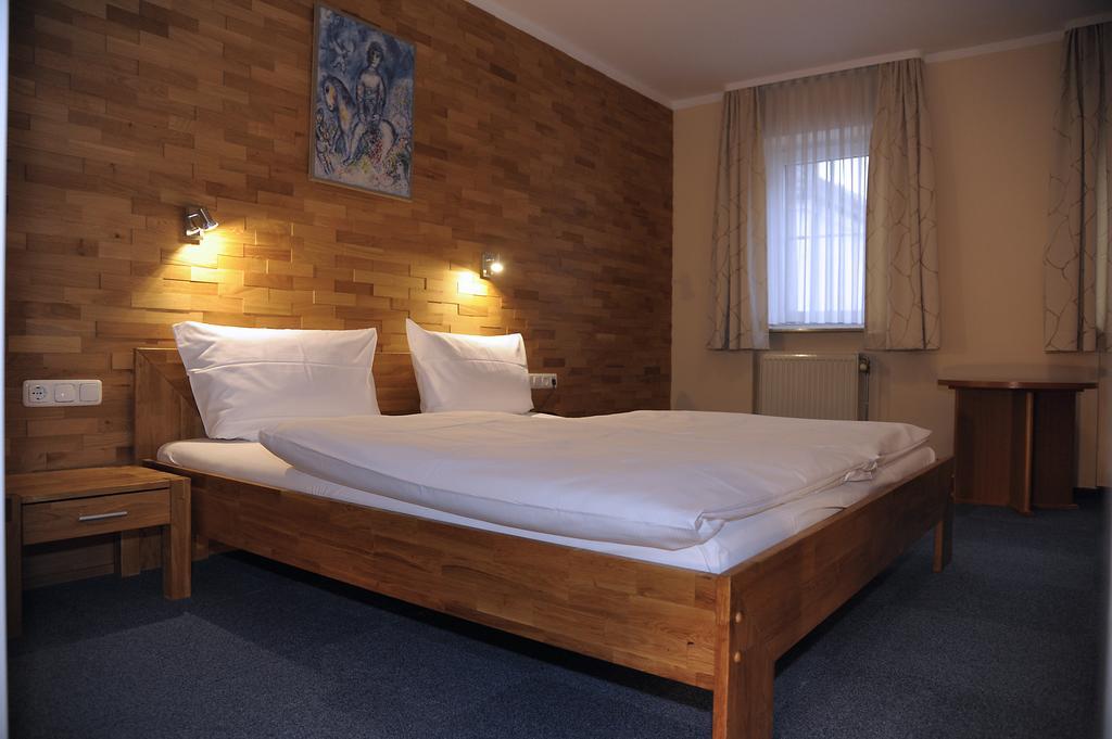 Hotel Wilder Mann Ашафенбург Екстериор снимка