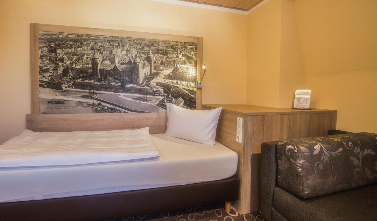 Hotel Wilder Mann Ашафенбург Екстериор снимка